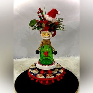 Abstract Vintage Unique Hand Made Christmas Santa Premium Trimmed. Riser Incl